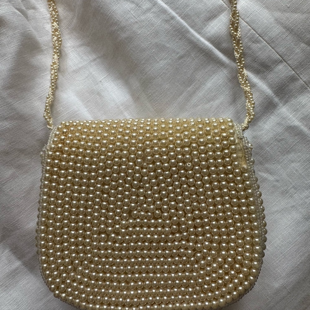 Vintage Elegant Pearl-Embellished Cream Bag - Picture 2 of 5